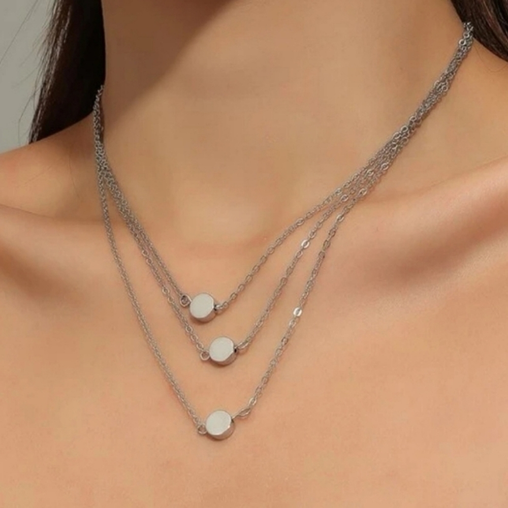 Modern Minimalist Geometric Circle Disks Layered Pendant Silver Necklace
